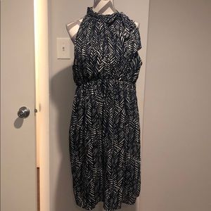 Navy cream neck tie dress